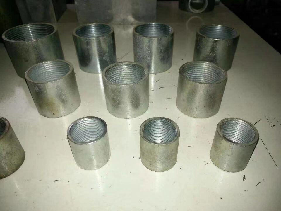 厂家直销镀锌钢束节 内丝束接管古 钢管接头 内丝直接接头 dn15