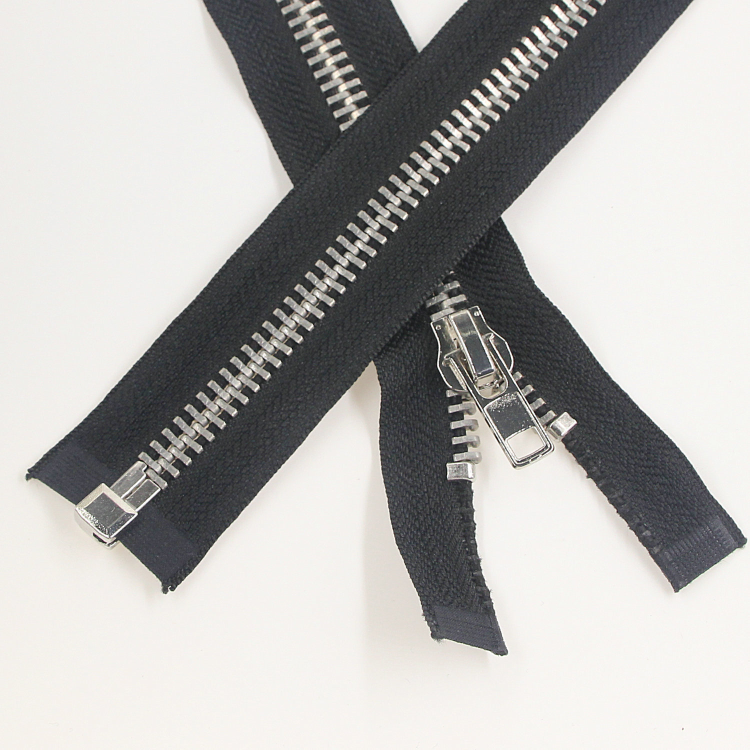 厂家直销10#金属黄铜拉链黑镍无镍白拉链开口自动头可定做长度