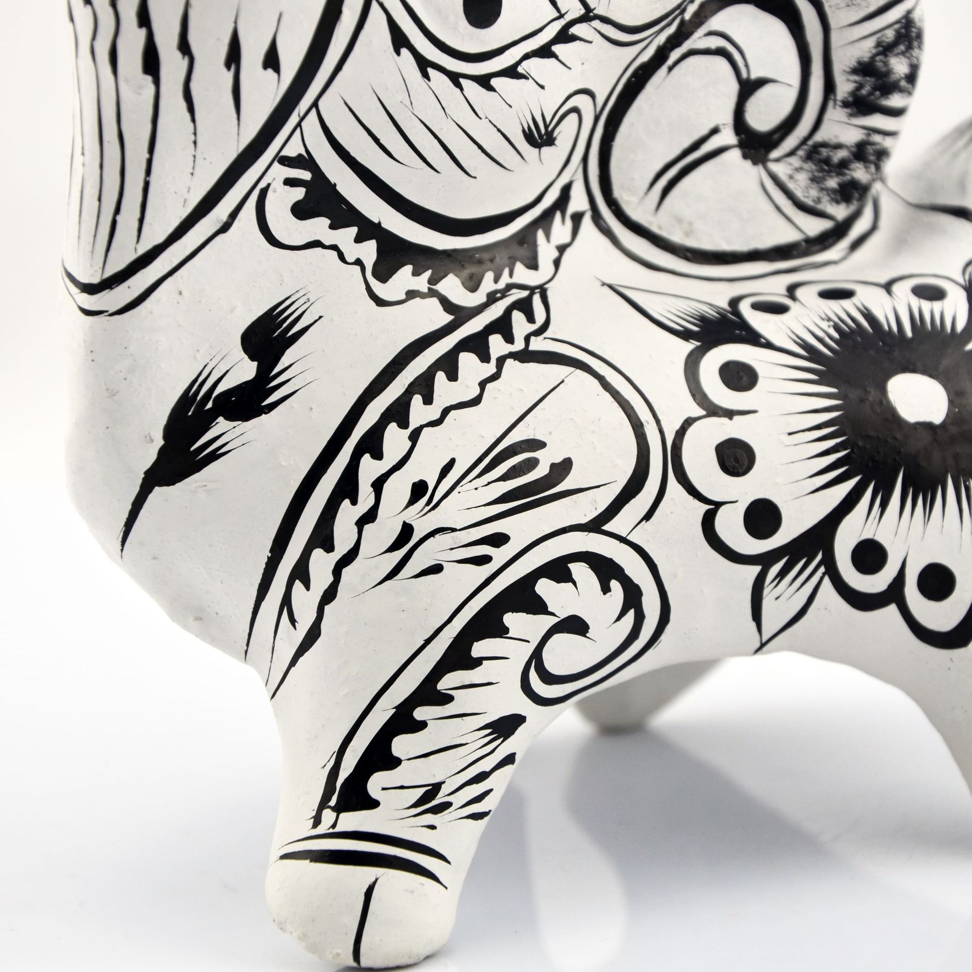 十二生肖凤翔泥塑羊鼠牛虎兔龙蛇马猴鸡狗猪生日礼物属相摆件定制