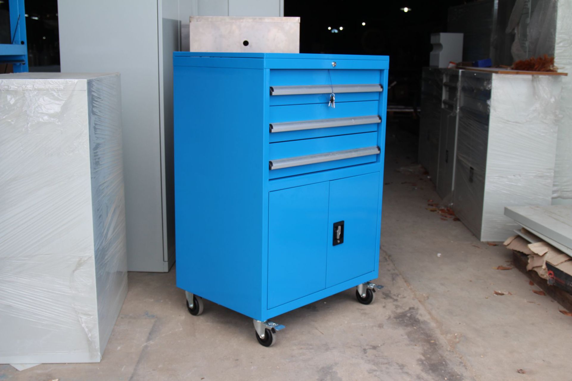东莞金属工具柜,铁板工具柜,单开门工具柜