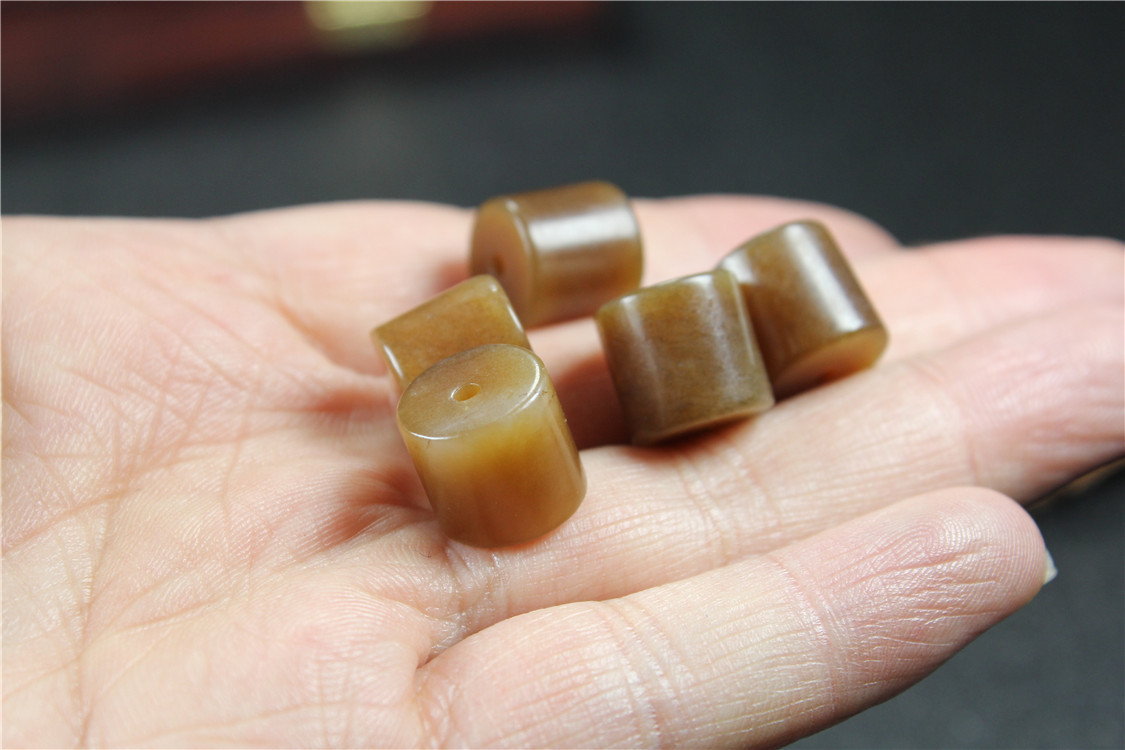 新疆和田玉糖玉 桶珠 玉石diy饰品配饰手链项链吊坠半成品