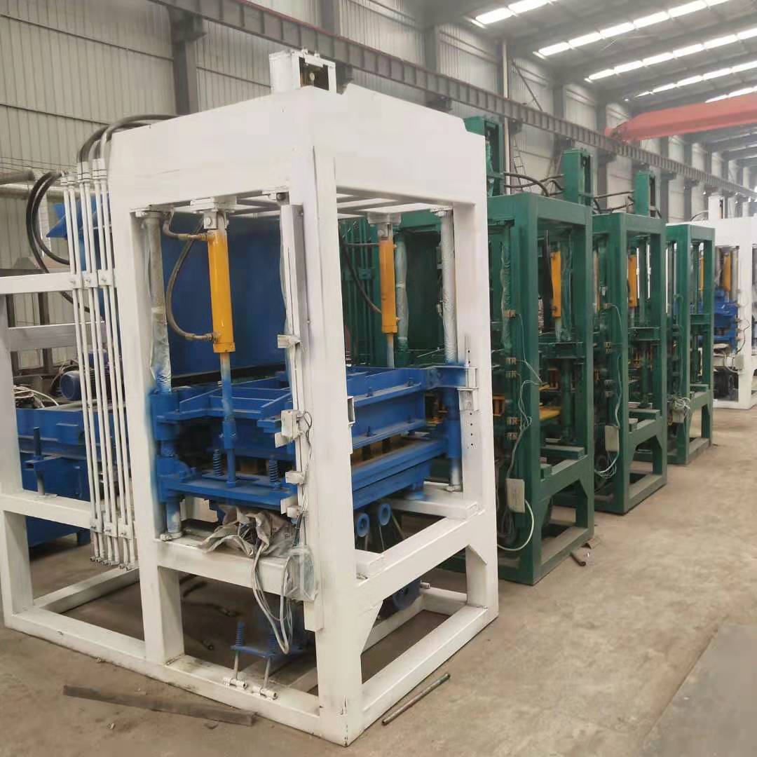 大型免烧砖机价格,生产免烧砖的专业设备,环保水泥砖机