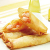 Asian fishing port Quick-freeze Fried foods Shrimp Spring Rolls family Dine together tradition festival A snack Crispy