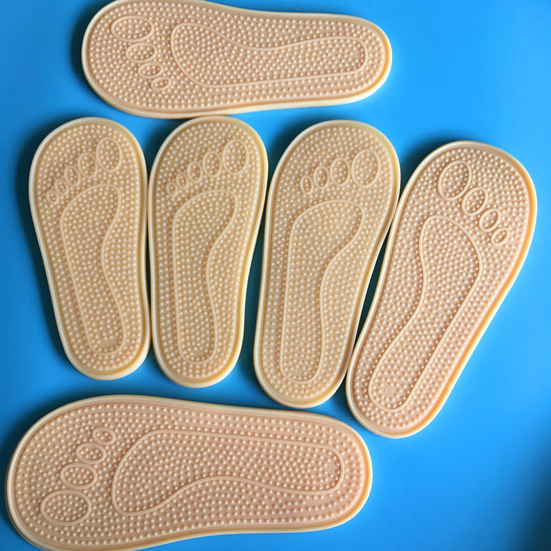 厂家定制鞋底 婴儿儿童鞋底豆豆运动鞋鞋底 pvc牛筋鞋底