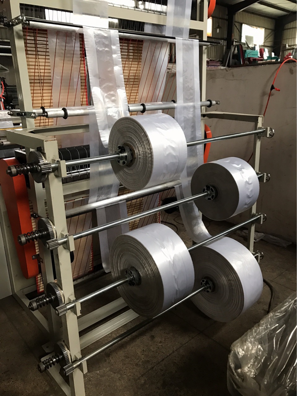 平口袋设备平口袋制袋机平口袋冷切制袋机包装袋制袋机塑料制袋机