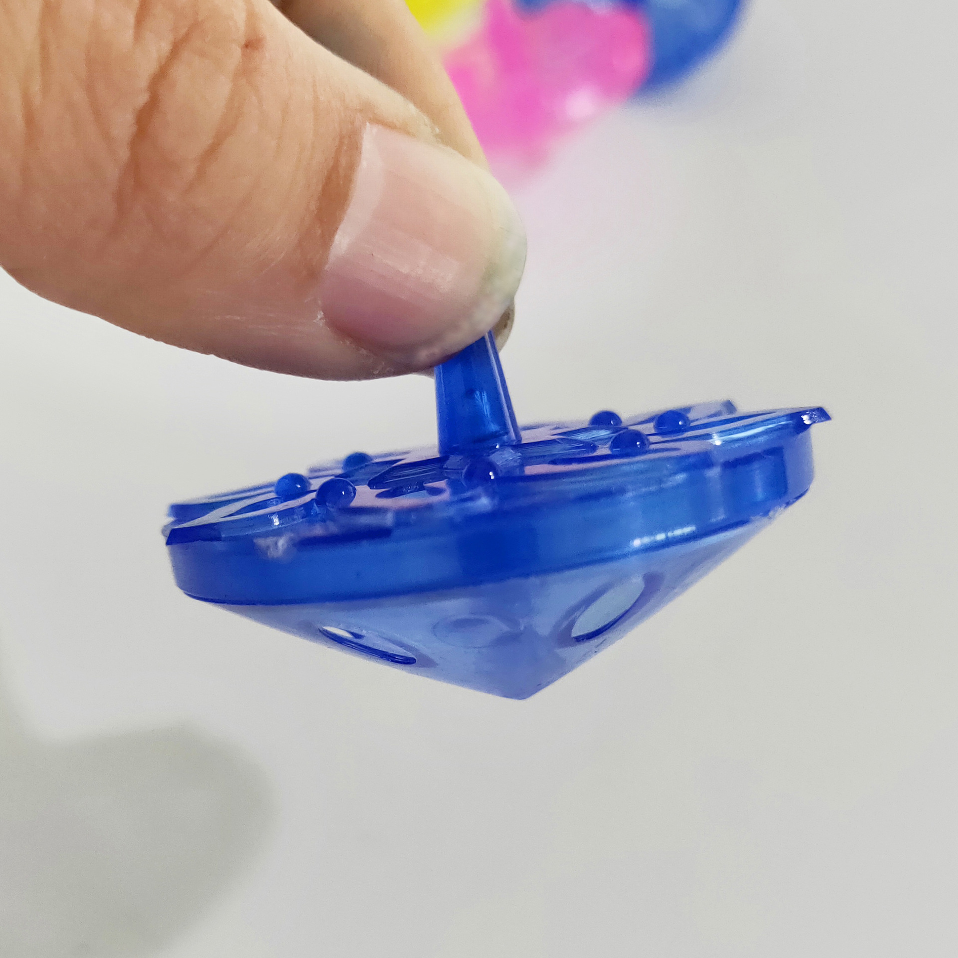 手拧陀螺 拧拧转玩具儿童旋转陀螺手转陀螺陀螺陀手赠品 礼品