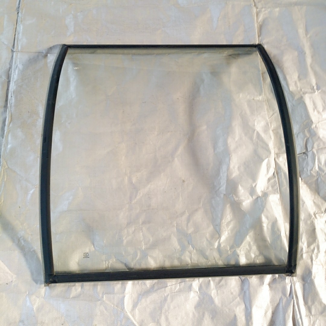 【小额批发】宗申淮海大阳珠峰金彭海宝电动三轮车前挡风钢化玻璃