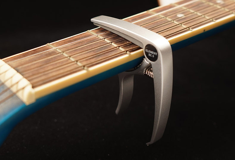 吉他变调夹 民谣电木吉锌合金属变调夹尤克里里变音夹 吉他配件
