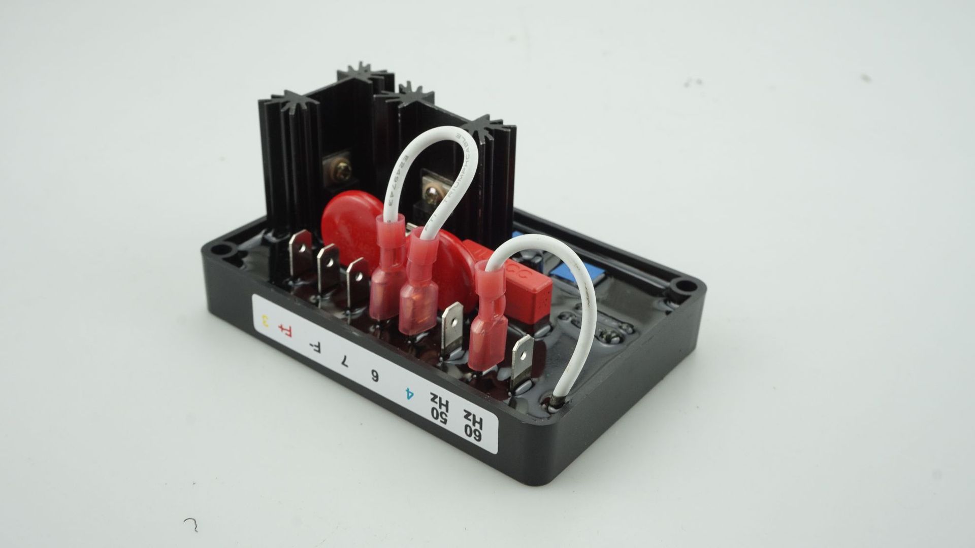 avr avc63-4发电机调压板自动电压调节器