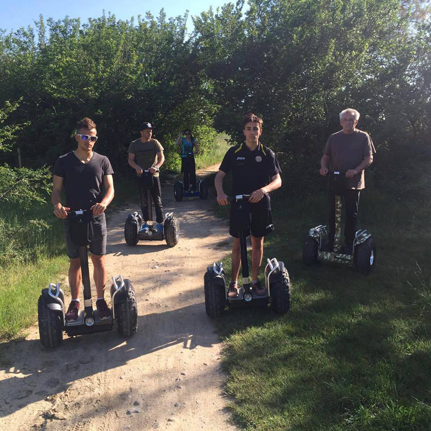 eswing思维翼沙滩越野手扶两轮平衡车智能体感 思维车 双轮代步