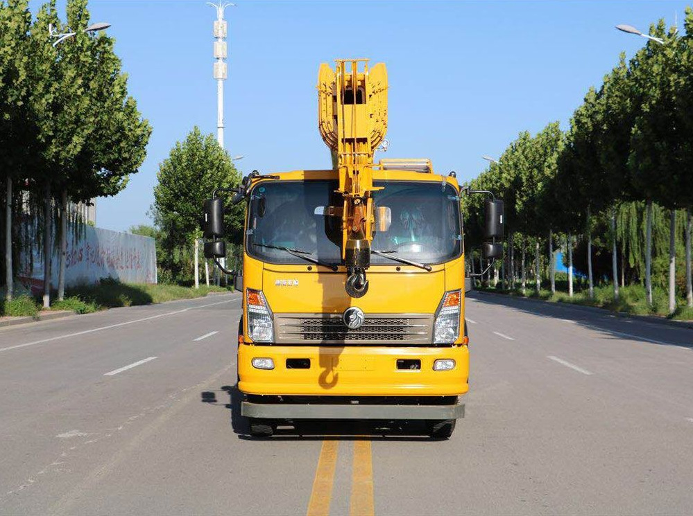 12吨吊车 新12吨吊车 12吨吊车