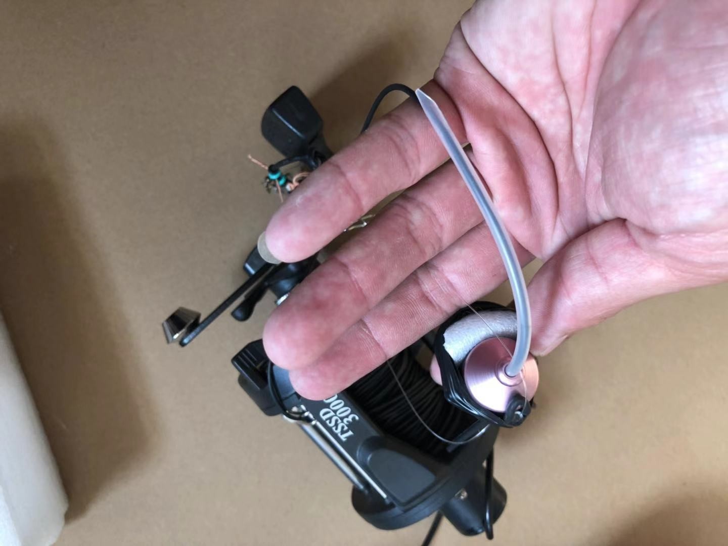 可视钓鱼!探鱼器高清可视锚鱼器钓鱼器水下摄像头渔轮鱼轮套装