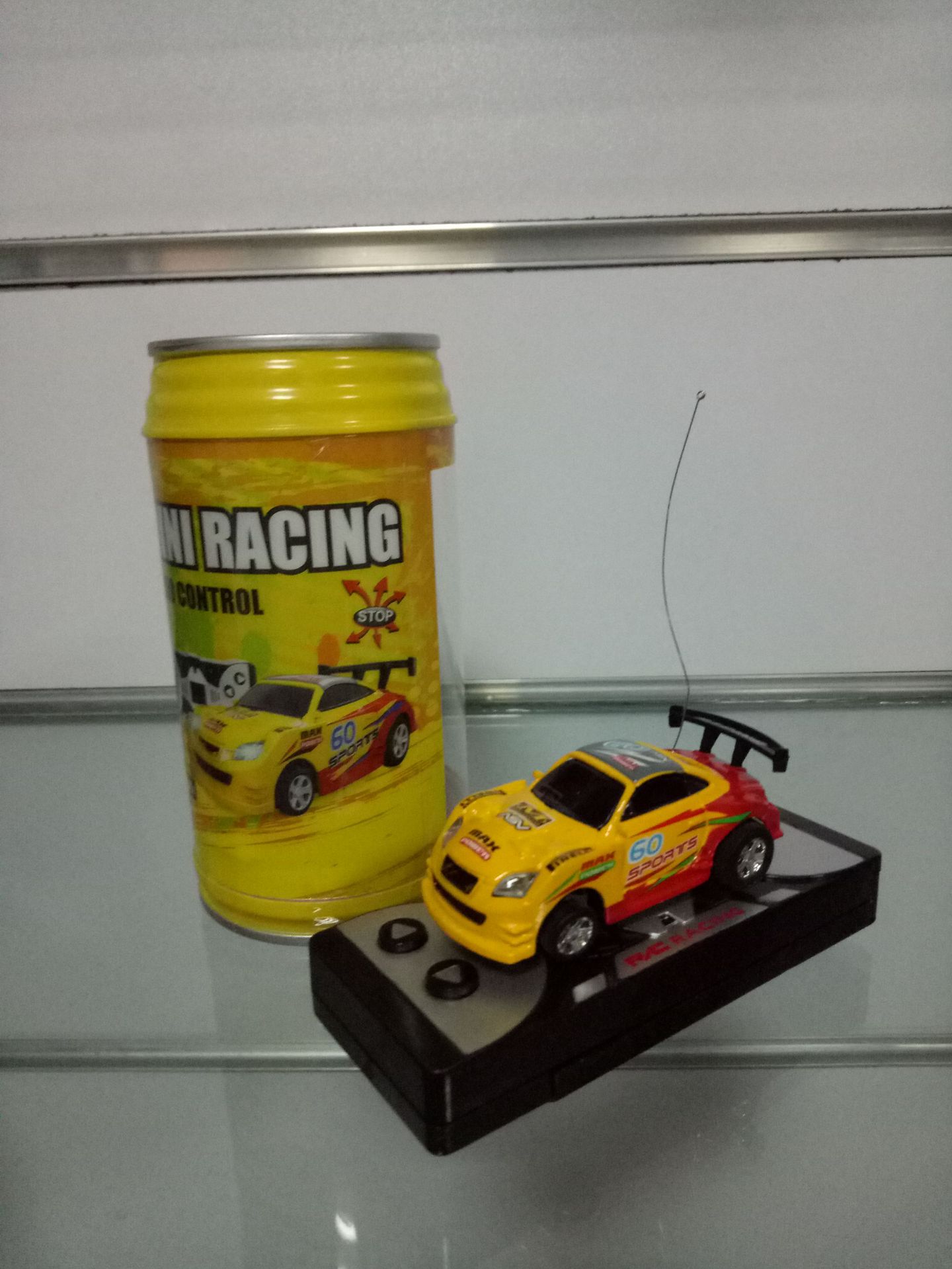 丰奇8803 易拉罐遥控车 可乐罐遥控车迷你车儿童玩具现货批发
