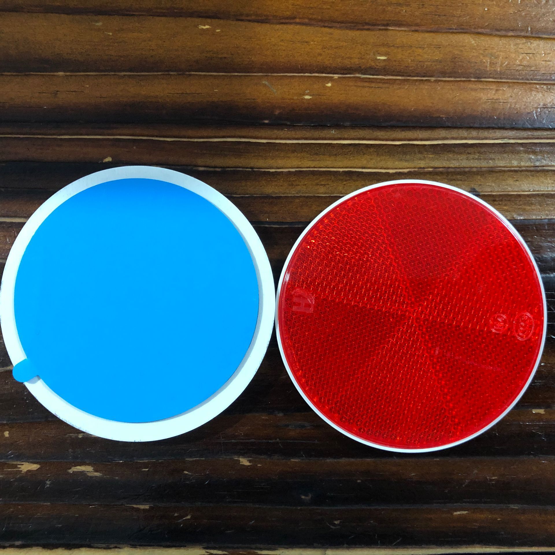 直径为80mm圆形光电反光板黄反光板红光电开关反光板亚克力反光板