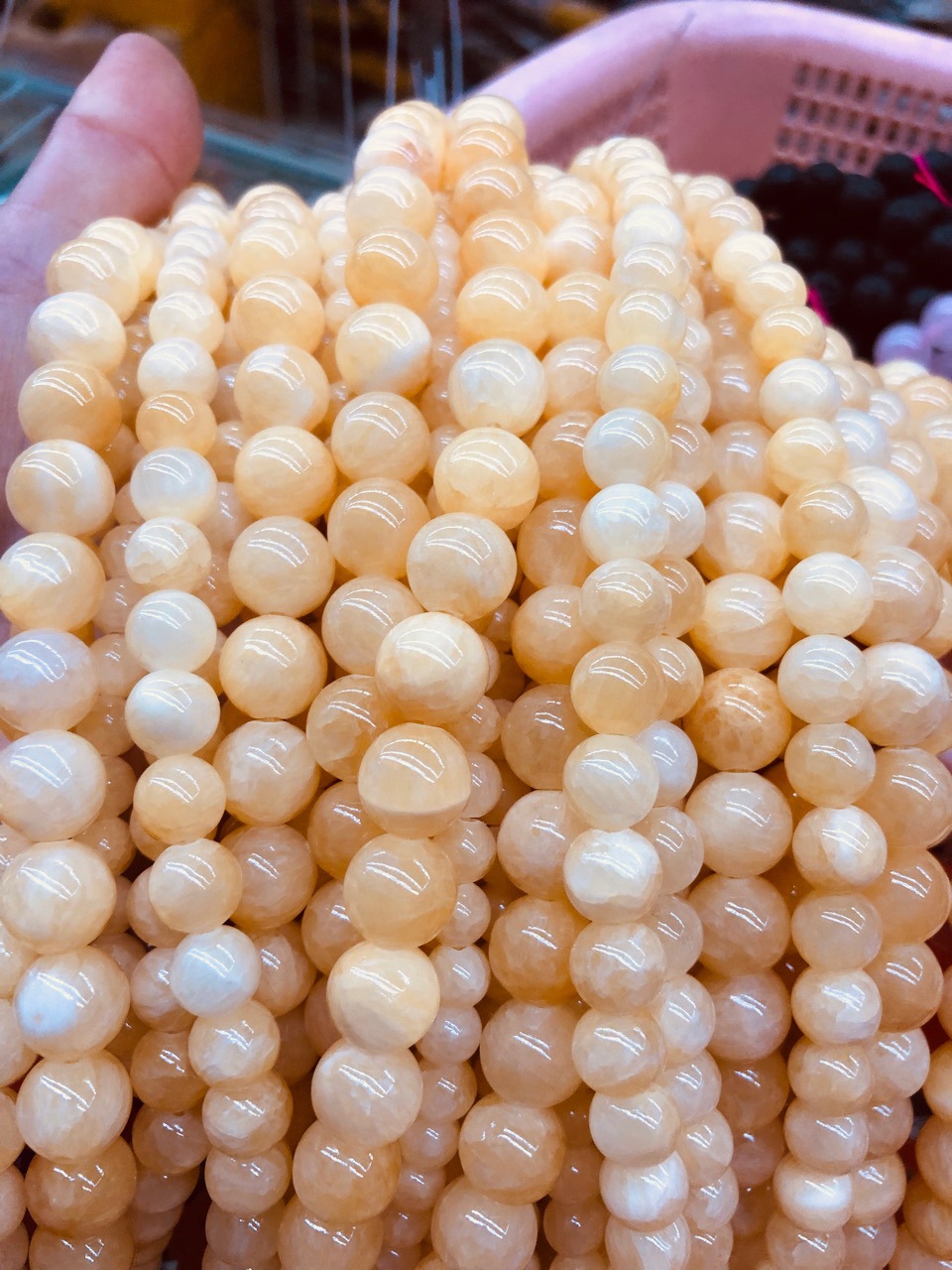 处理工艺 切割,打磨,抛光 货号 cm-m02-06 产地 中国 颜色 米黄玉