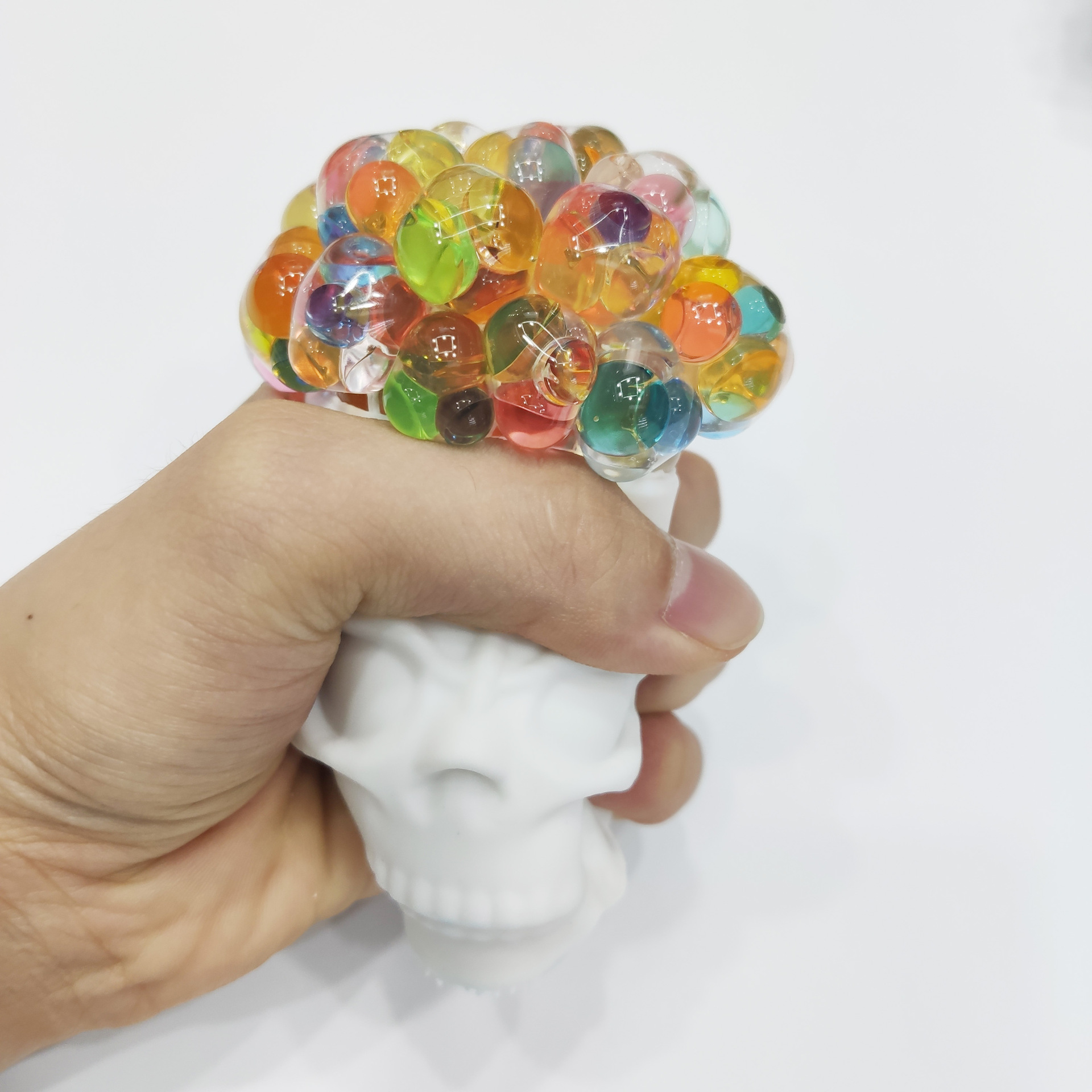 新款骷髅头彩珠发泄球 整蛊鬼头解压球捏捏乐tpr整蛊玩具厂家直销