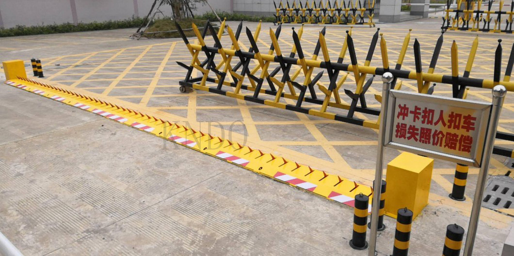 停车场出入口道路障碍破胎器扎胎器阻车钉道钉售前售后保障