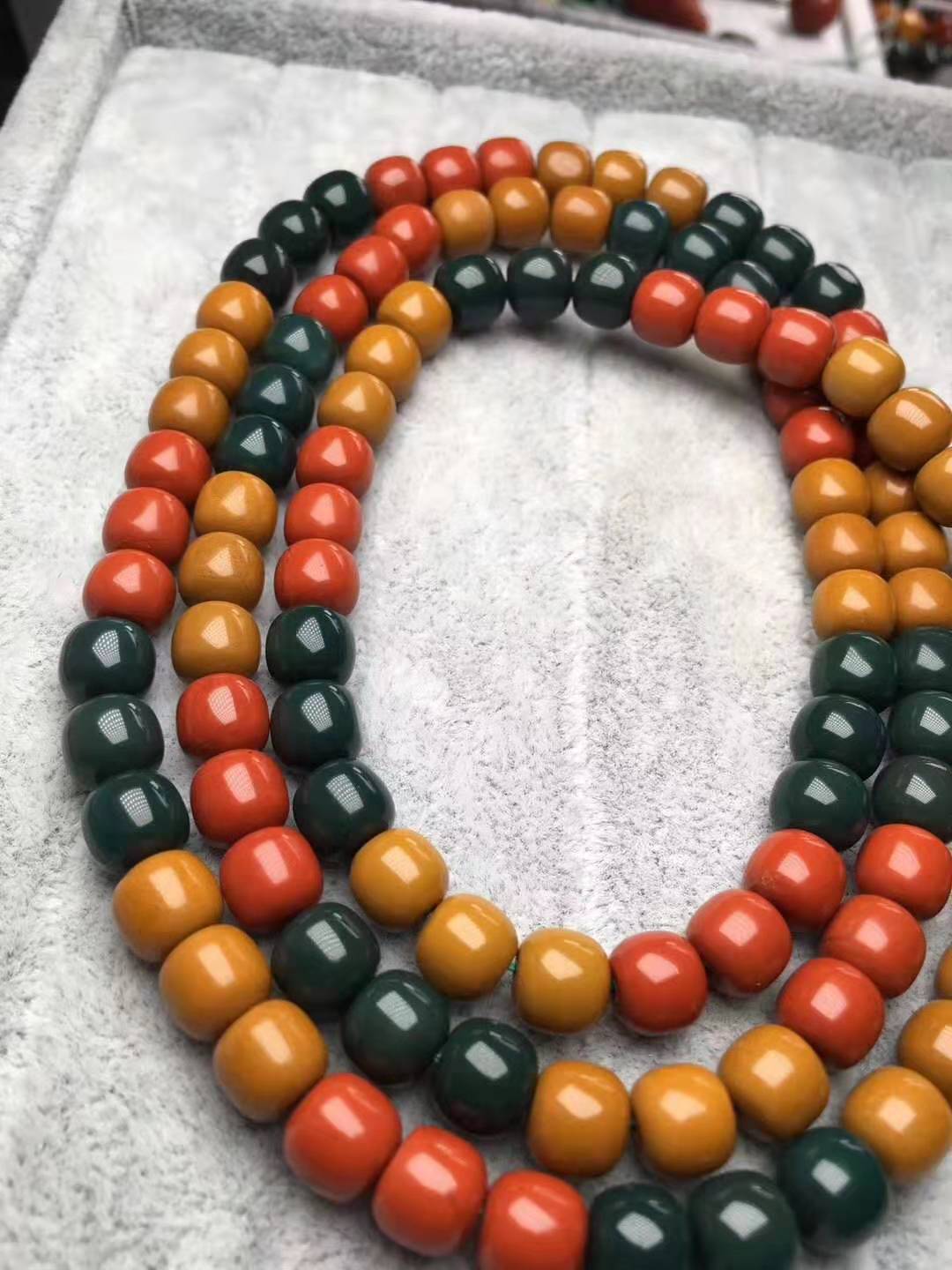 批发玛瑙阿拉善108佛珠 老形珠长链 红绿灯三色 尺寸齐全