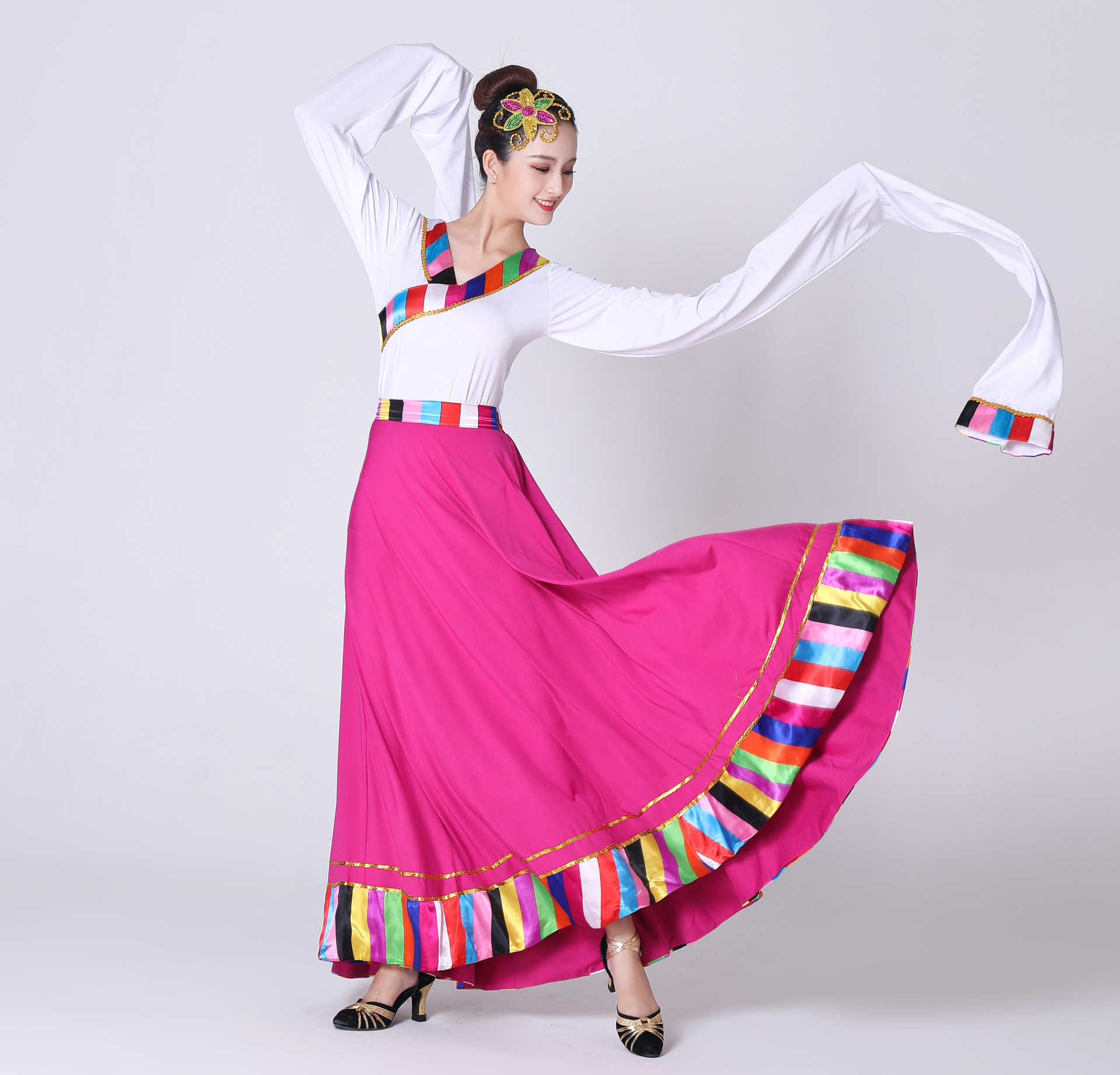 广场舞服装新款套装 藏族舞蹈半身长裙大摆裙 民族舞套裙