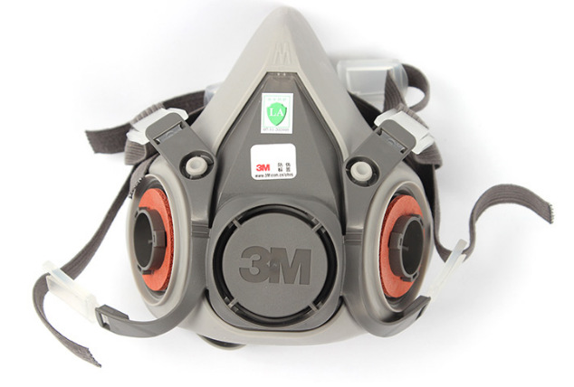 6200 半面型防护面罩