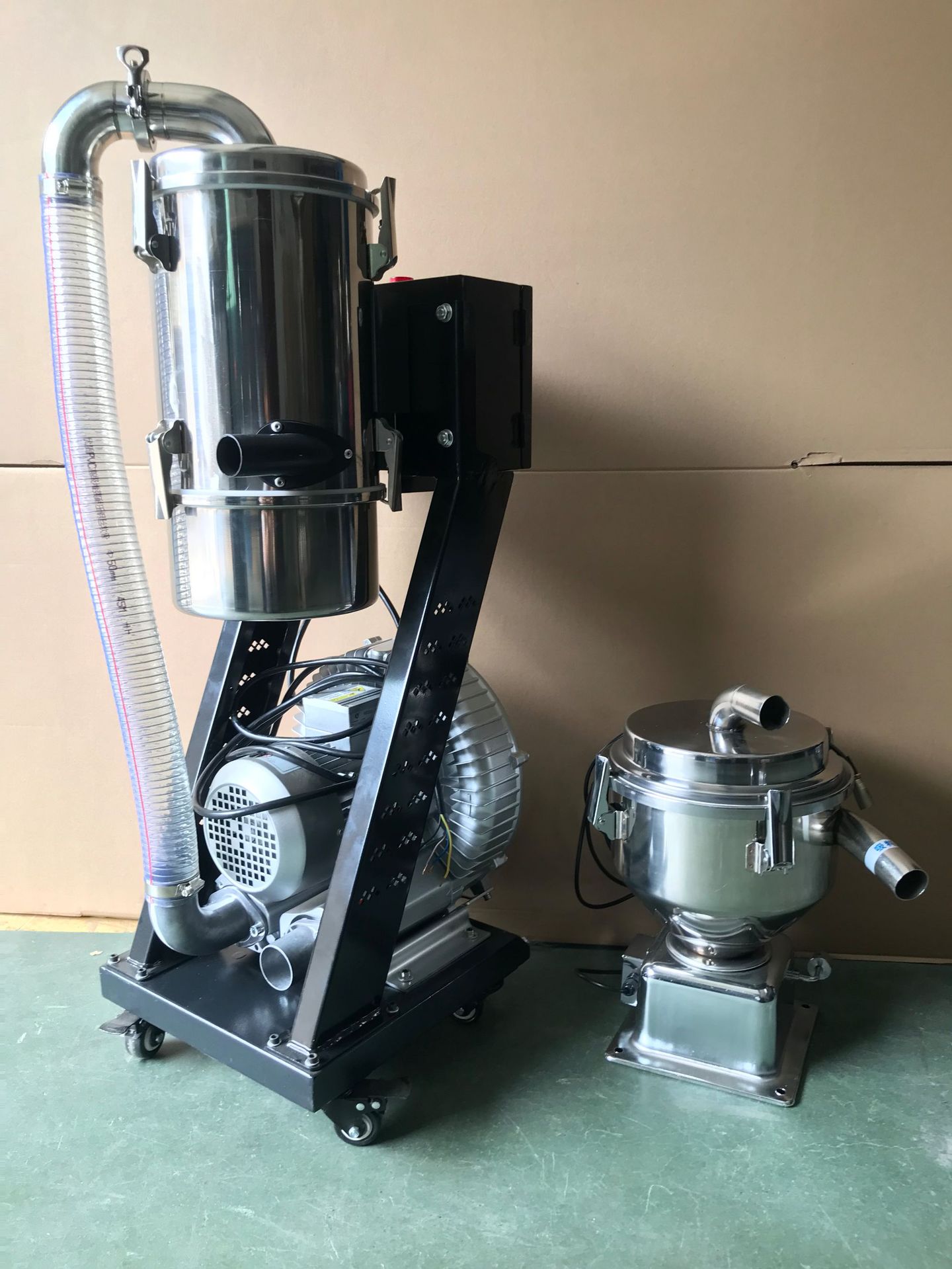 2019新款吸料机真空上料机广州自动抽料机厂家