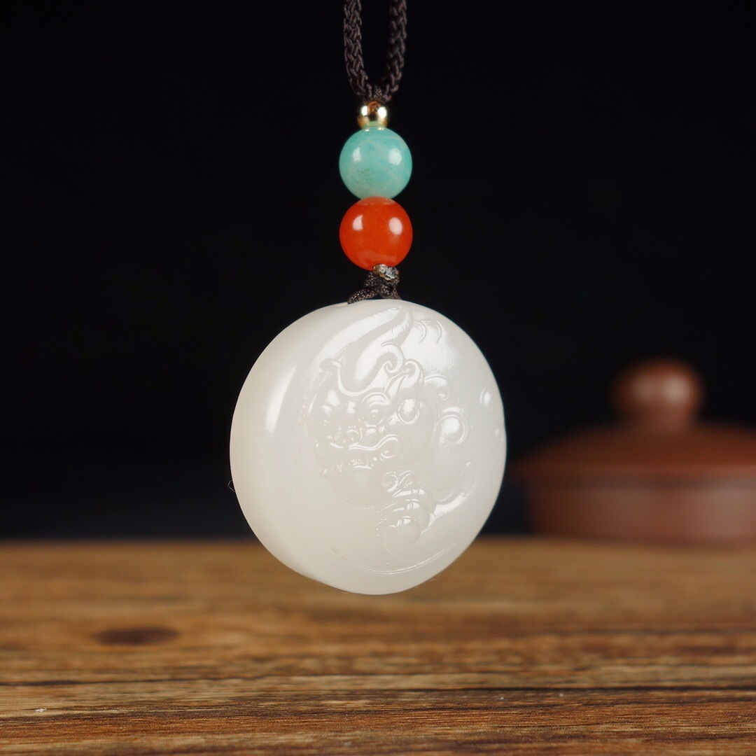 批发天然和田玉白玉精工雕貔貅平安扣款吊坠 羊脂白玉挂件 配证书