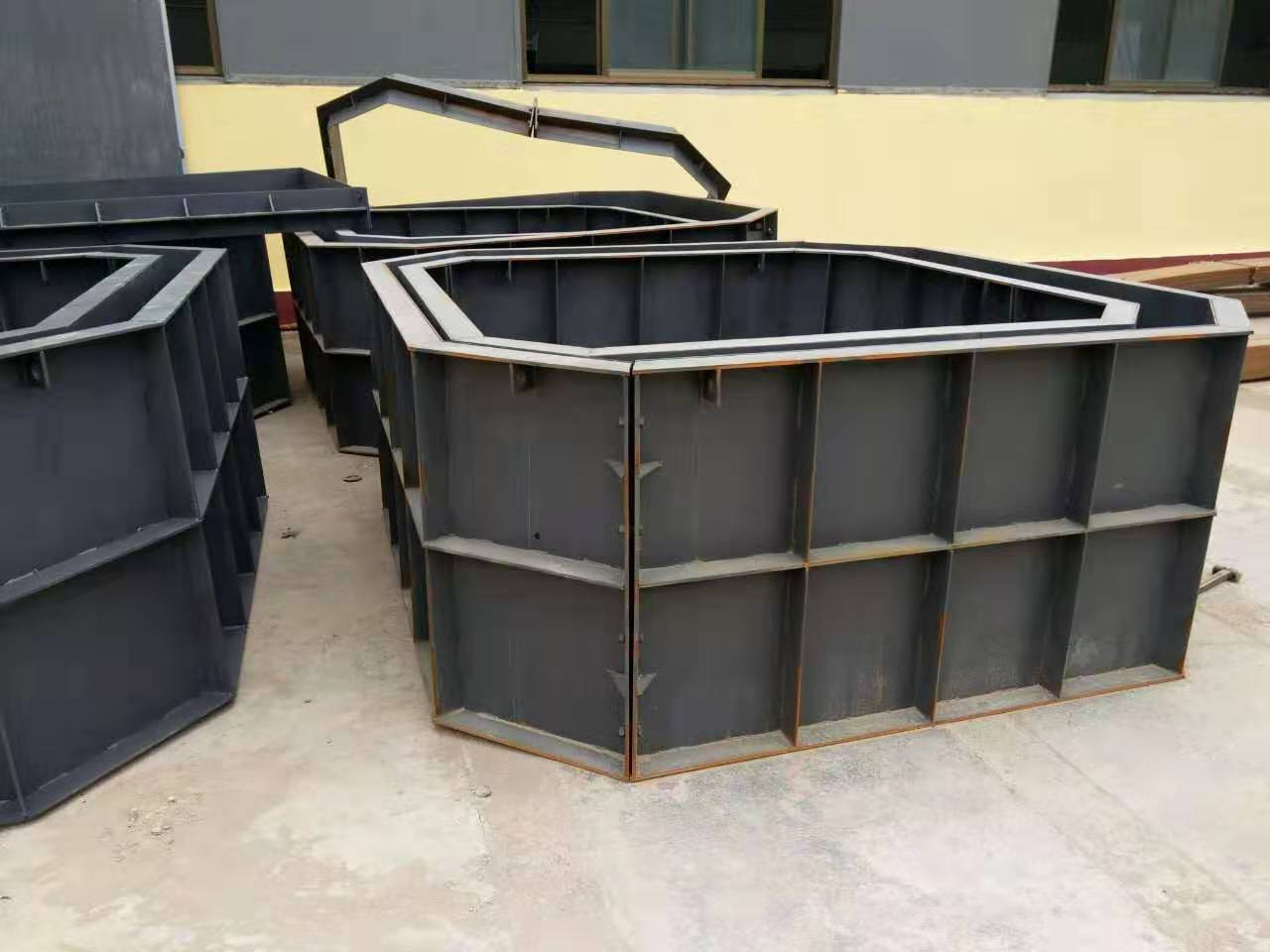 赫润水泥化粪池模具预制混凝土化粪池钢模板蓄水池化粪池钢模具