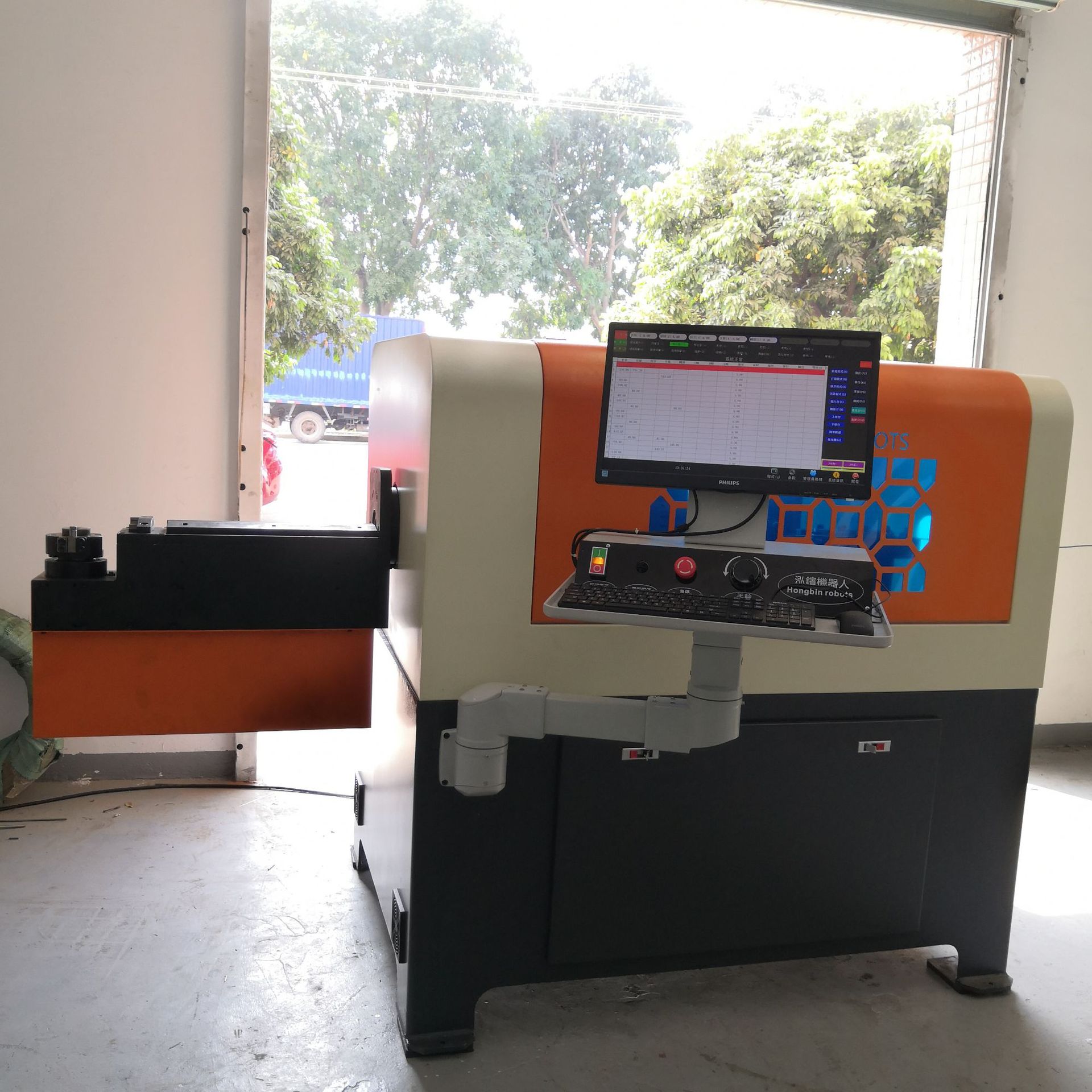 东莞转头3d线材折弯机8毫米3d弯线机中山3d弯线机3d铁铁线折弯机