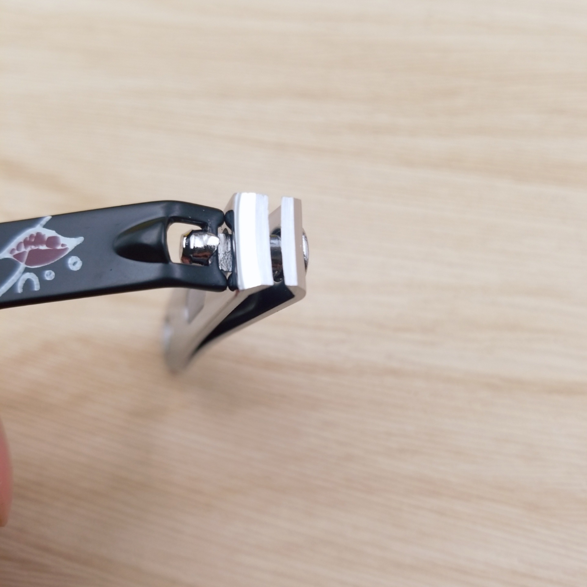 日美688d指甲刀 盒装中号指甲剪指甲钳修甲手脚趾甲 成人家用