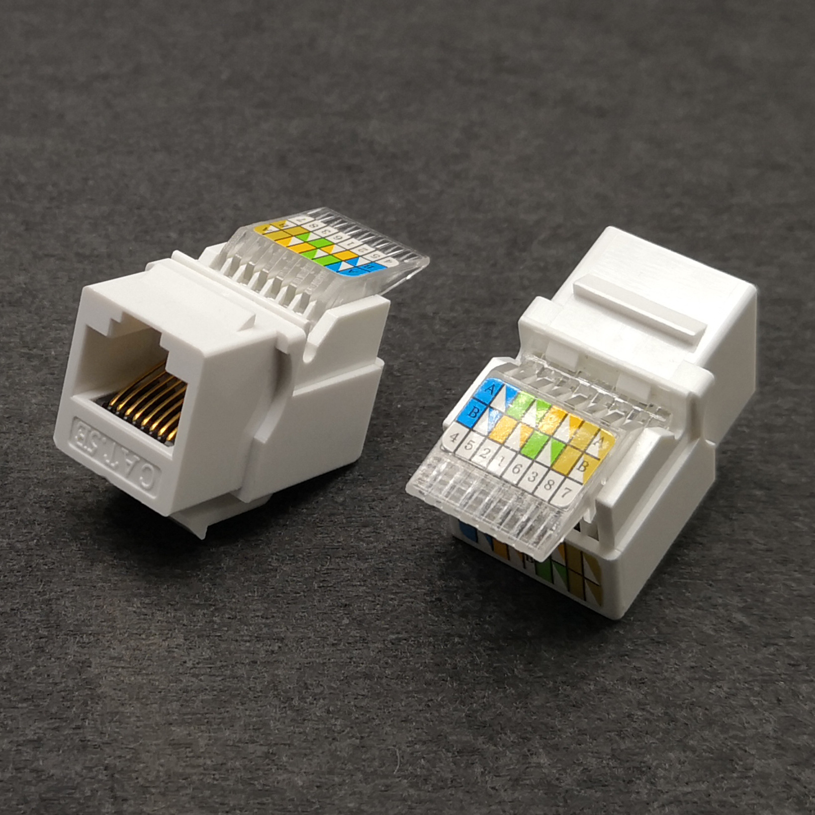 供应 免打型超五类cat5e非屏蔽网络信息电脑网线rj45模块