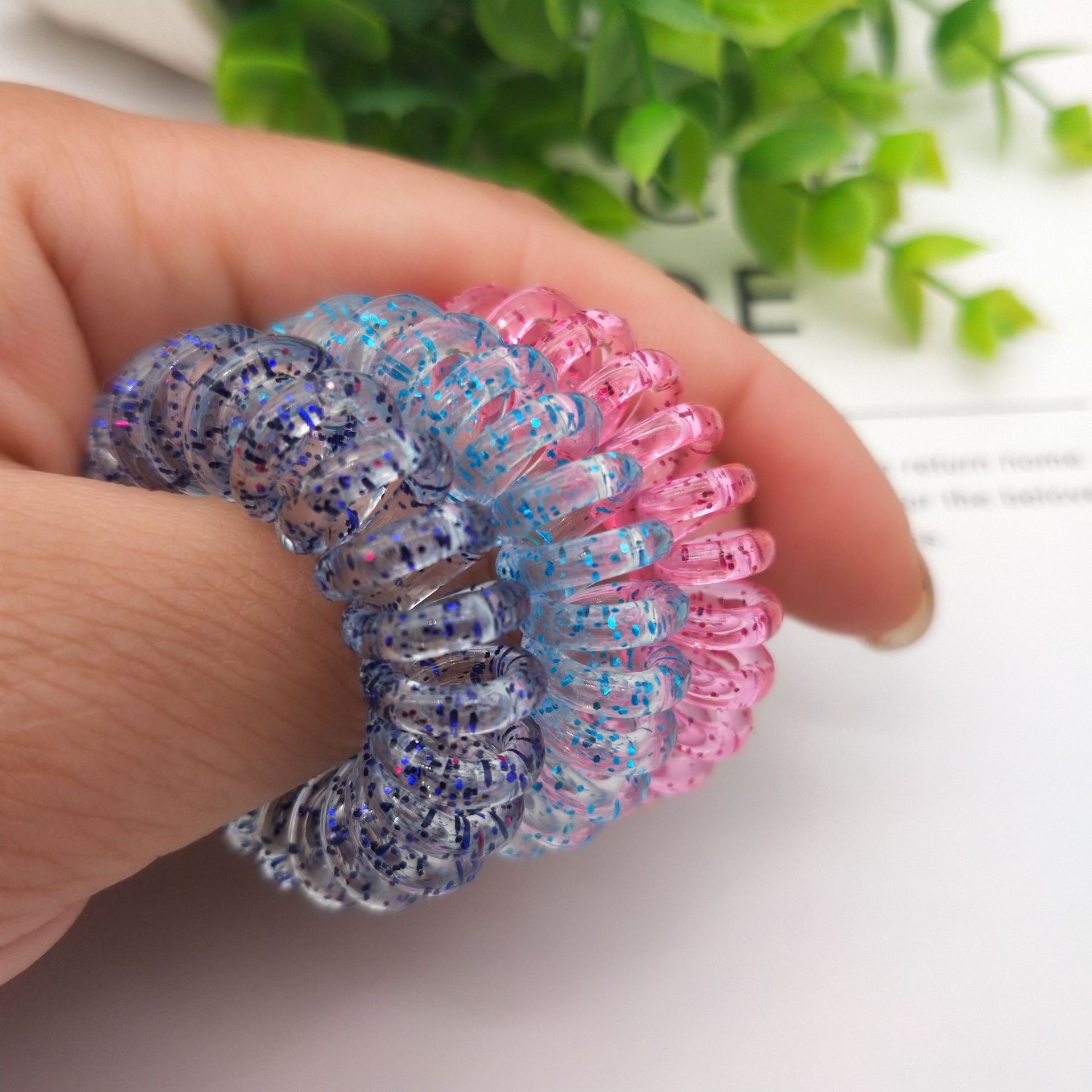 新款电话线发圈葱粉透明彩色亮丝电话线发绳高弹力电话线手环