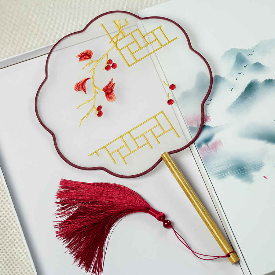 仿真丝古风扇子团扇刺绣古装宫廷汉服女式长柄流苏异型扇批发