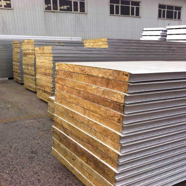 供应彩钢复合板多少钱一平