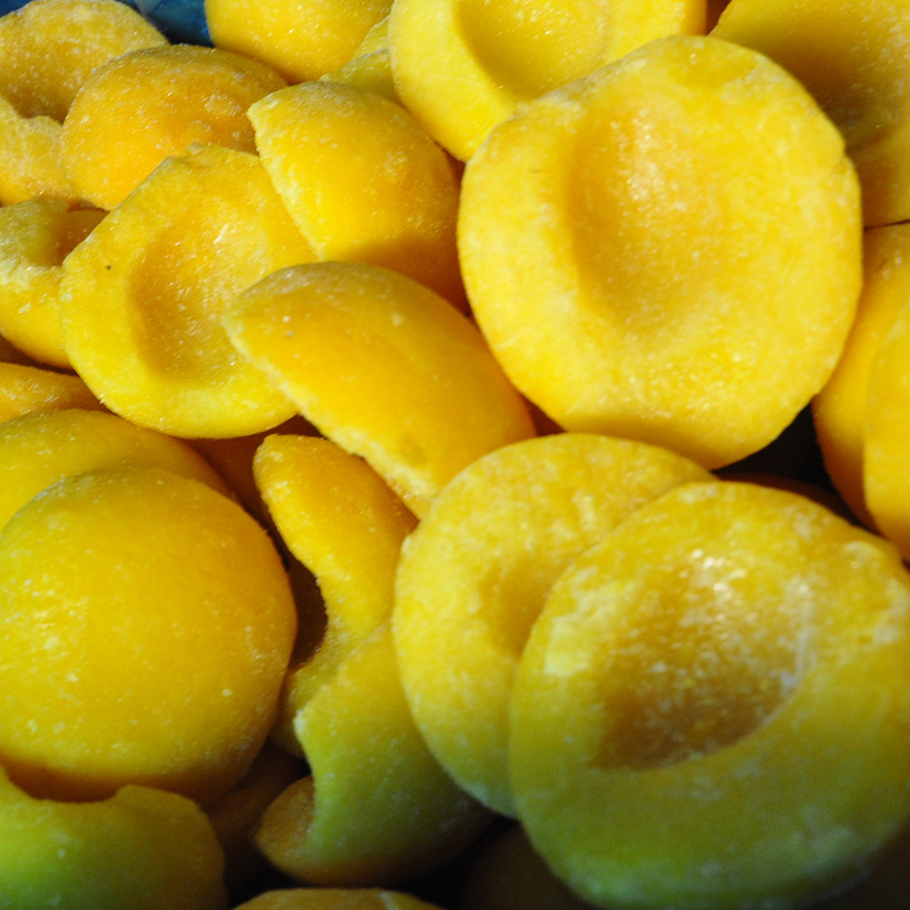 速冻冷冻黄桃半瓣单冻黄金冠水果罐头原料