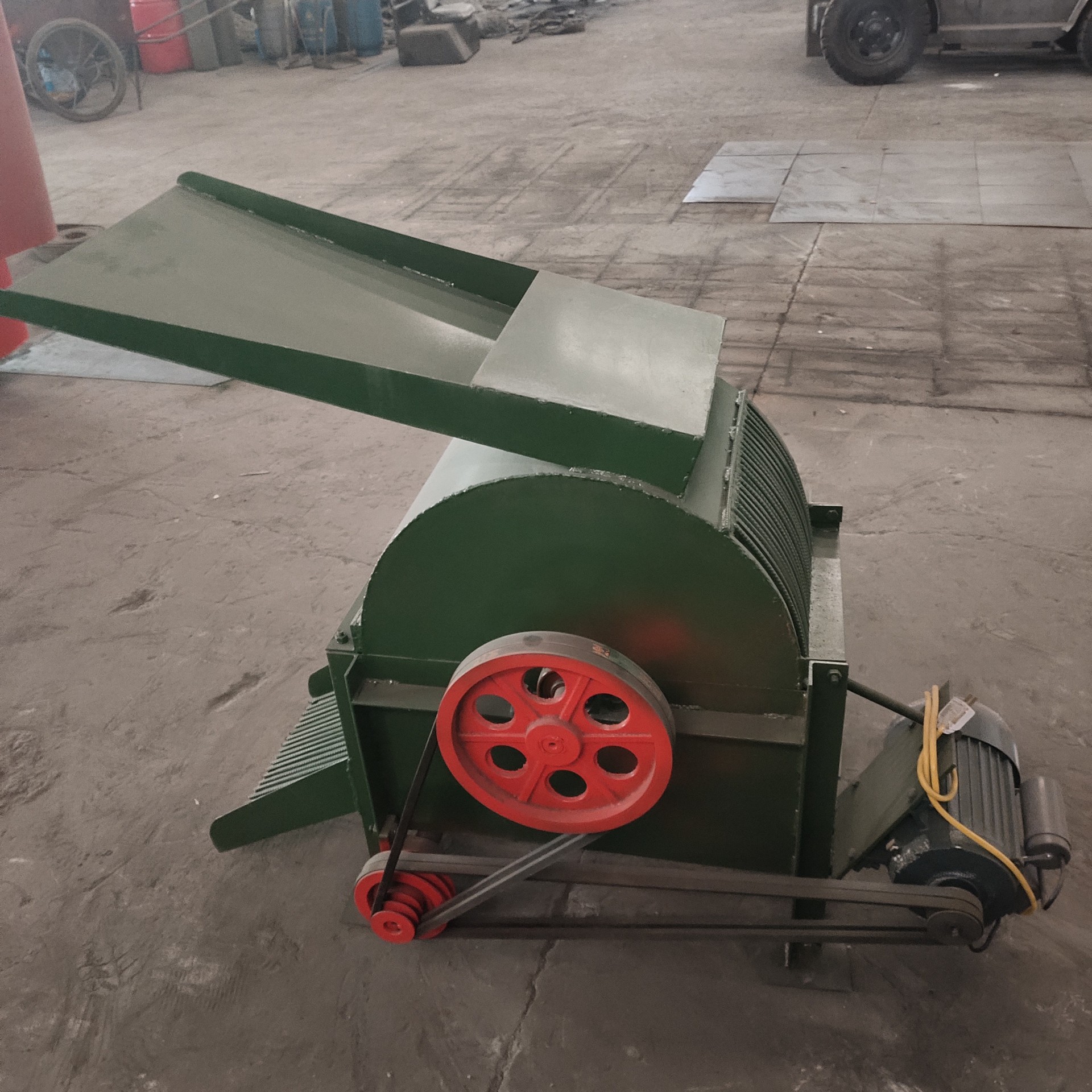 小型油桐籽剥壳机 油桐果去皮脱壳设备 高效节能油桐破壳机厂家a