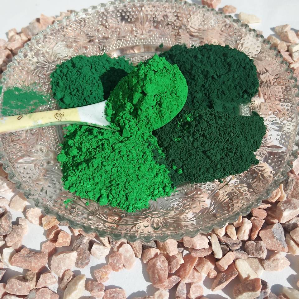 厂家供应氧化铁绿835美术绿肥料猫砂着色用氧化铁绿色粉