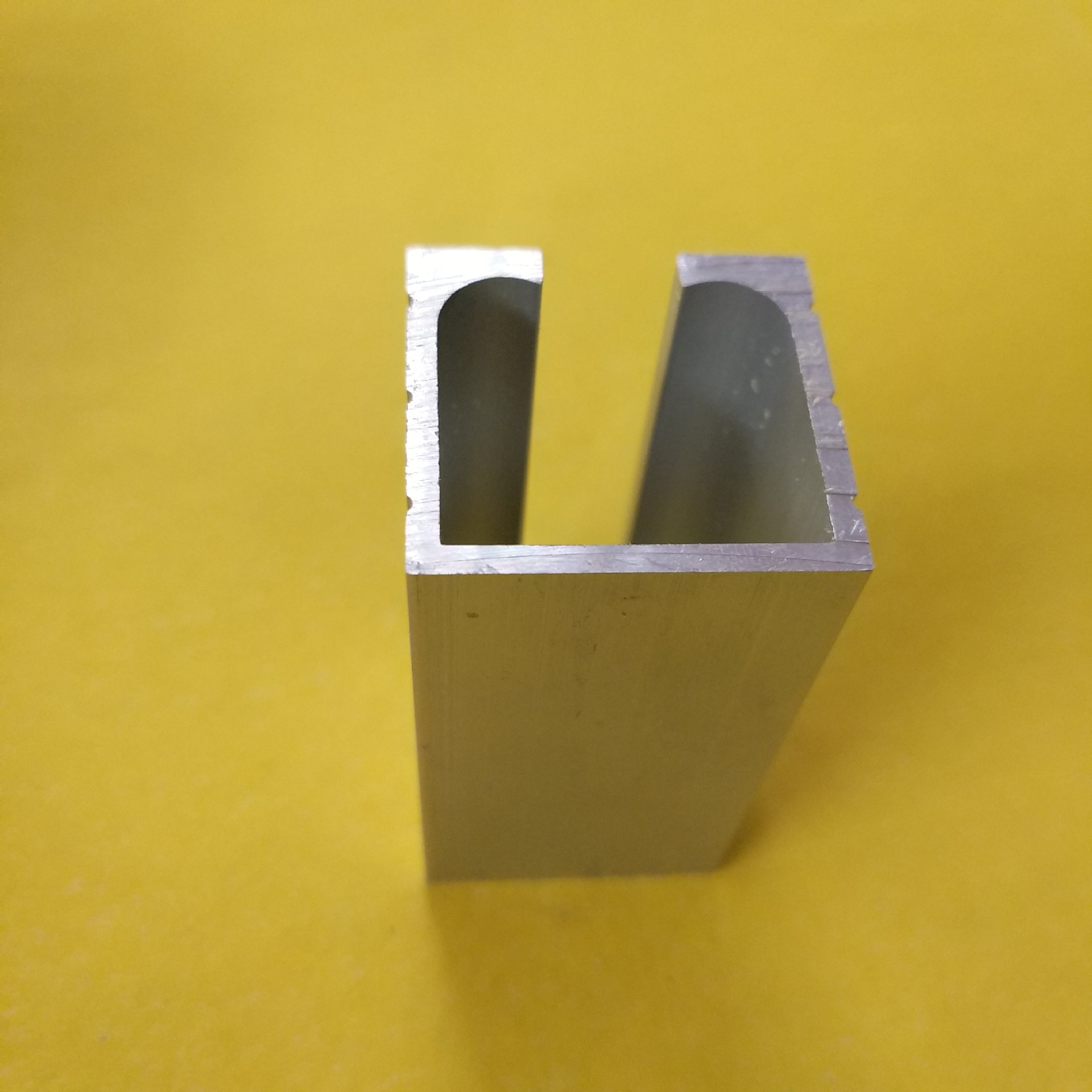 工业u型铝型材方管 佛山异形铝合金型材压铸加工 铝材开模定制