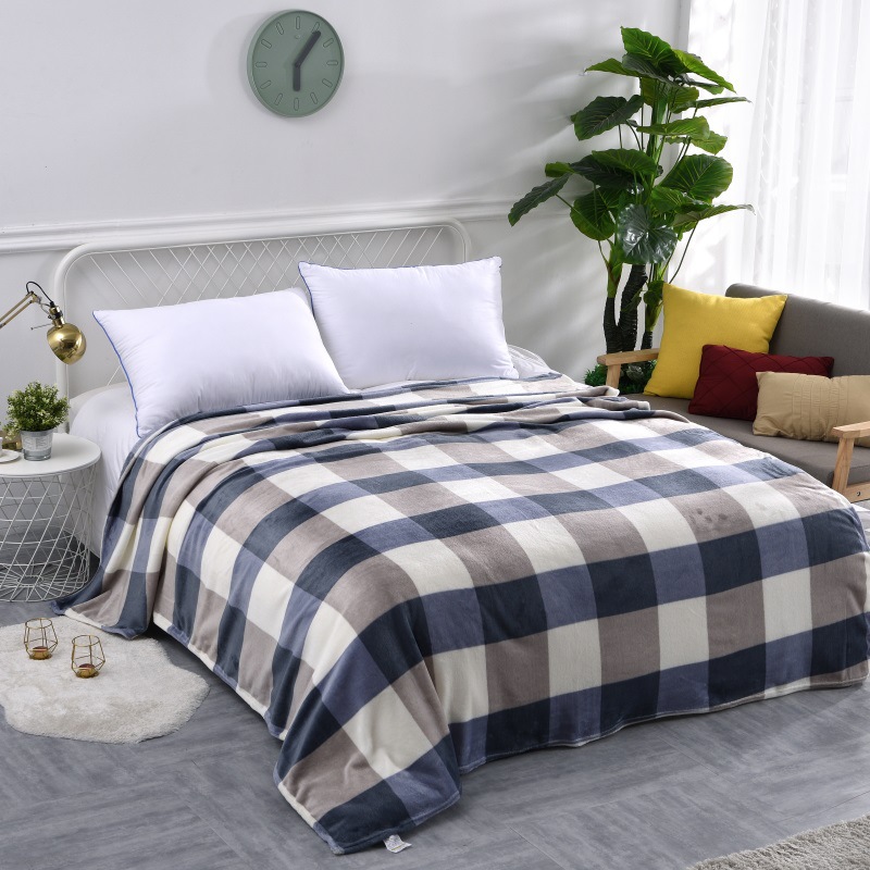 Factory Price Wholesale Flannel Blanket Coral Fleece Bed Sheet Yoga Cover Blanket Flannel Gift Air Conditioning Blanket