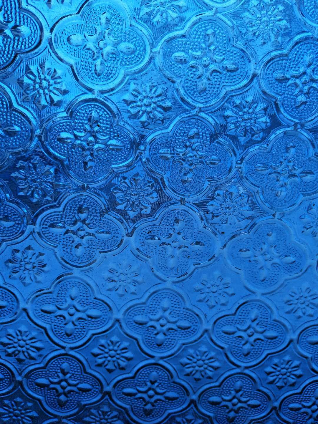 艺术彩色海棠花玻璃玻璃原片玻璃加工西关玻璃七彩压花玻璃