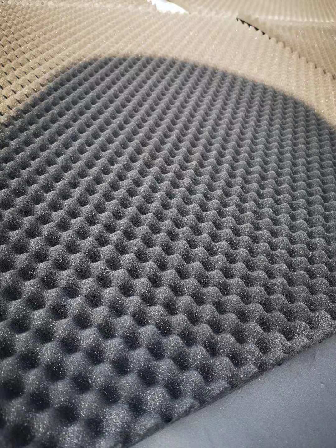 工厂直销高密度阻燃鸡蛋棉 吸音减震 黑色波浪海绵 波峰形状海绵