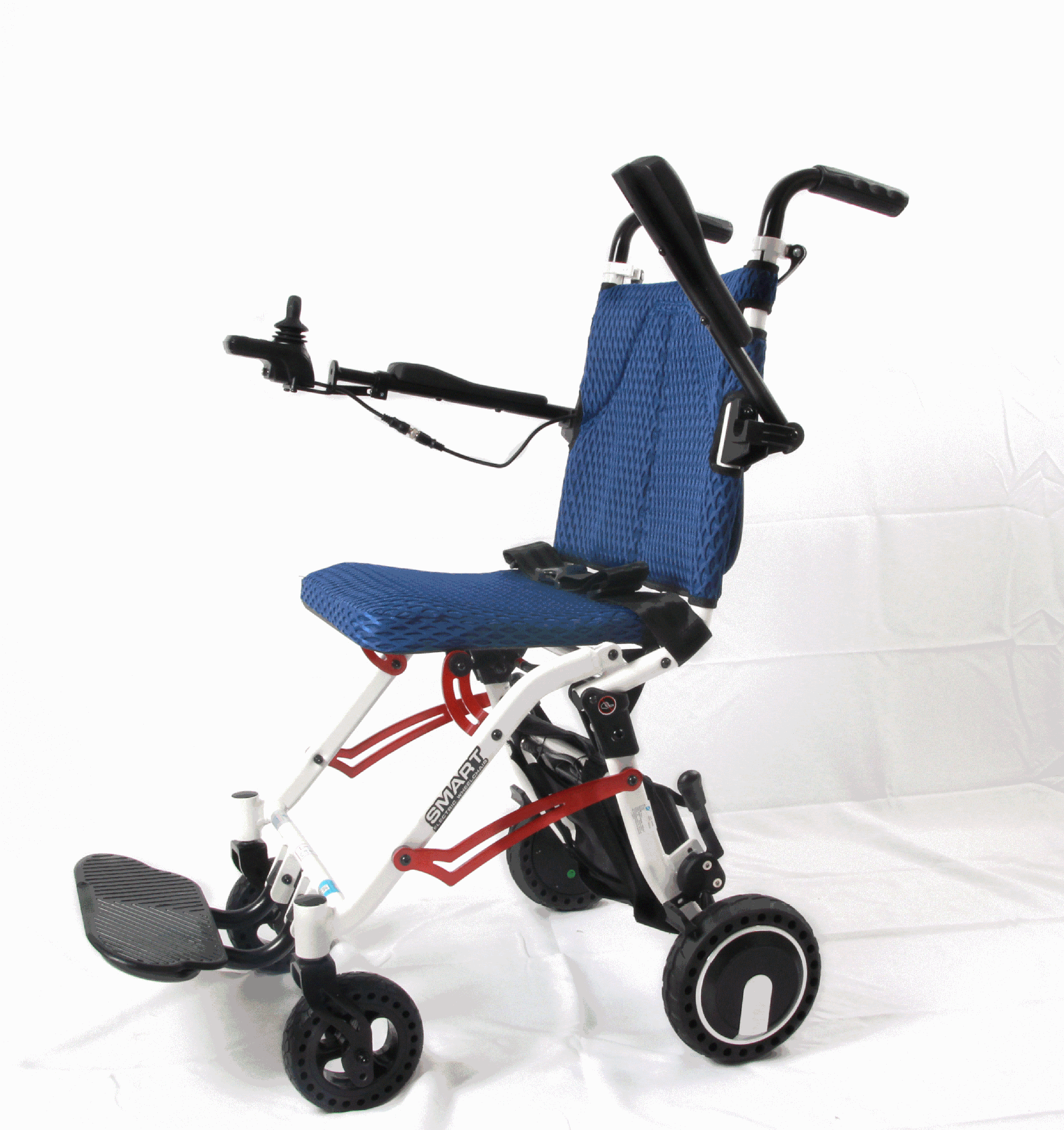 厂家直销电动代步轮椅车儿童用可上飞机轻便易携带电动轮椅车批发