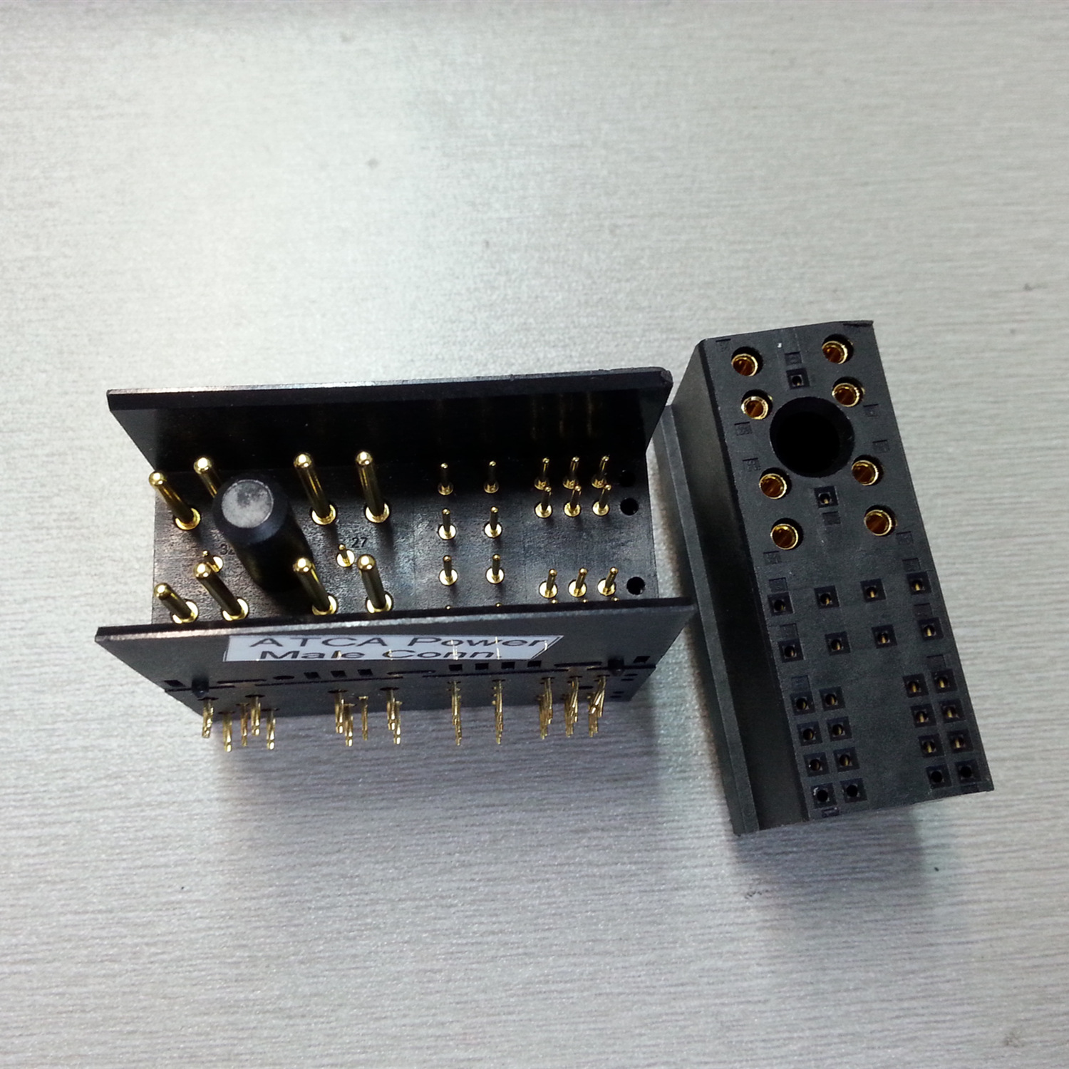 大电流混装822pin欧式连接器供powerconnectors822positions