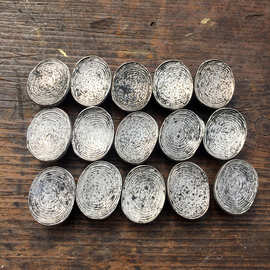 白铜元宝小银锭