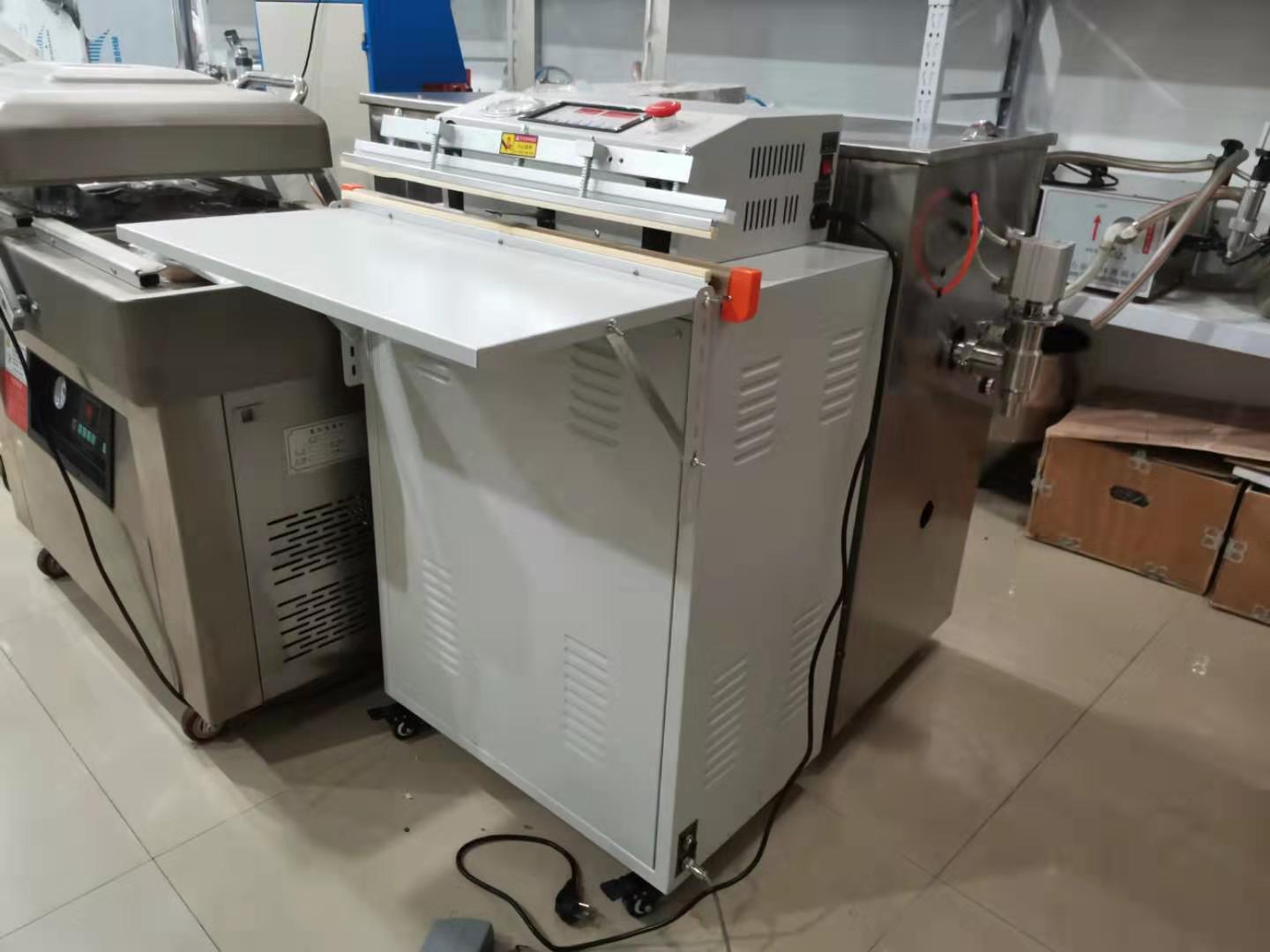 厂家800外抽棉被真空包装机_线圈真空封口机