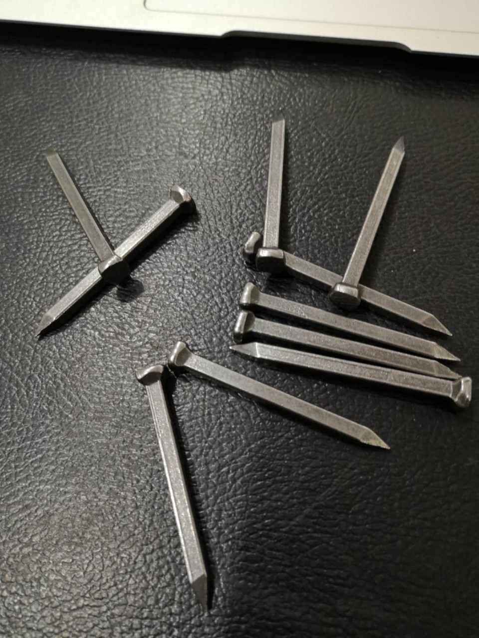 四方船钉,四方钢钉,水管钩钉,水管码钉,方钉,船钉