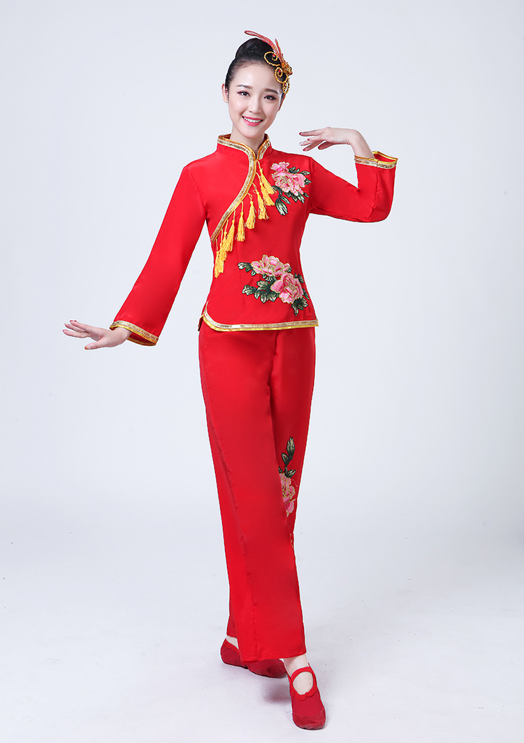 新款中老年秧歌服装演出服民族舞蹈服广场舞扇子舞秋冬伞舞女套装