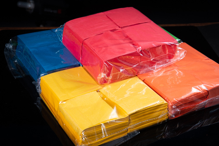 阻燃手抛纸 酒吧气氛道具阻燃荧光手抛纸巾 夜店互动彩色手抛纸片