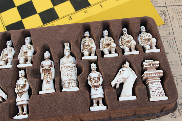 仿古国际象棋大号棋子皮革棋盘西安兵马俑棋子人物造型亲子礼品
