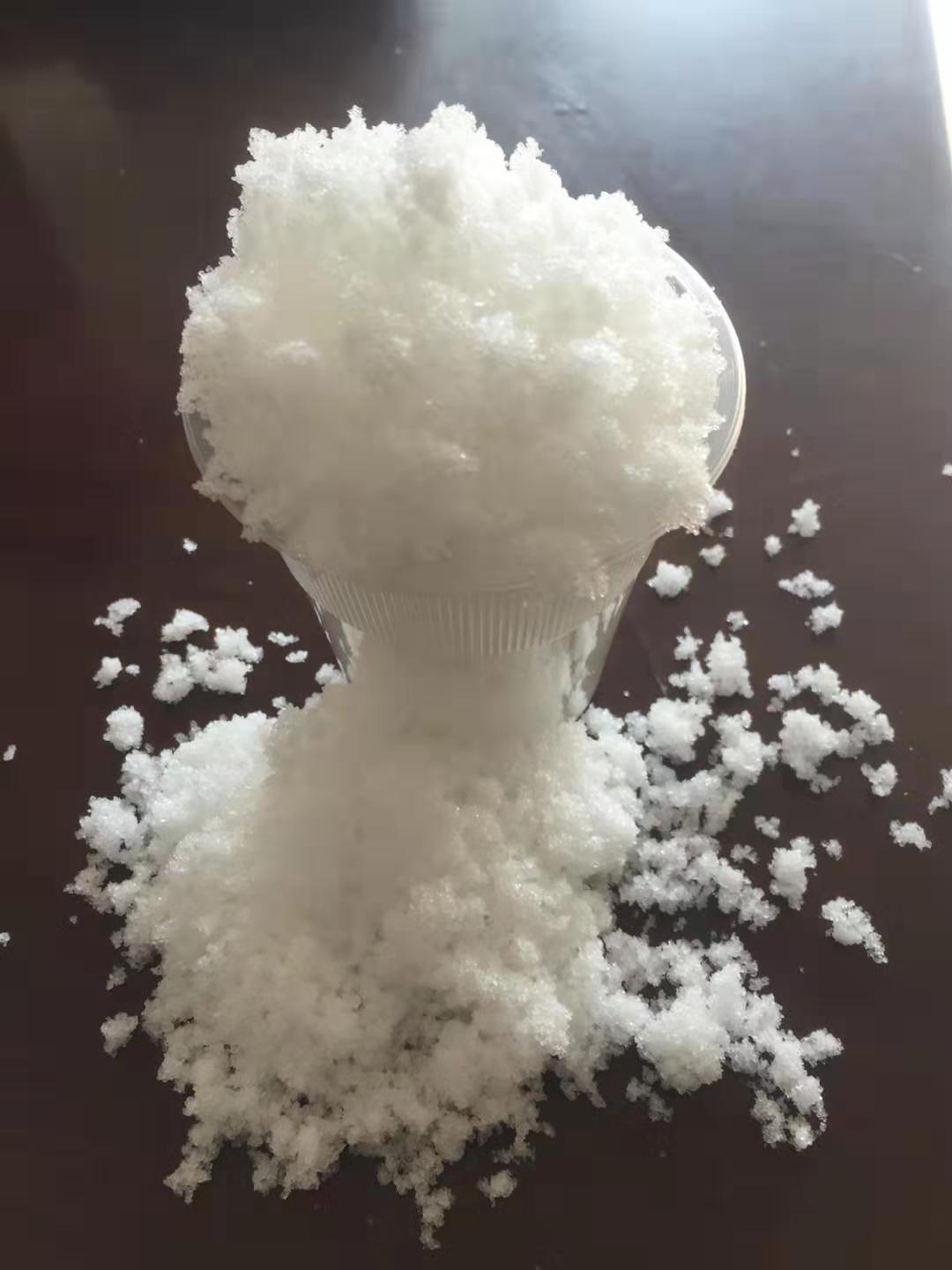 人造雪粉 大量销售 人造雪景 人造雪树脂 游乐场用雪粉 sap