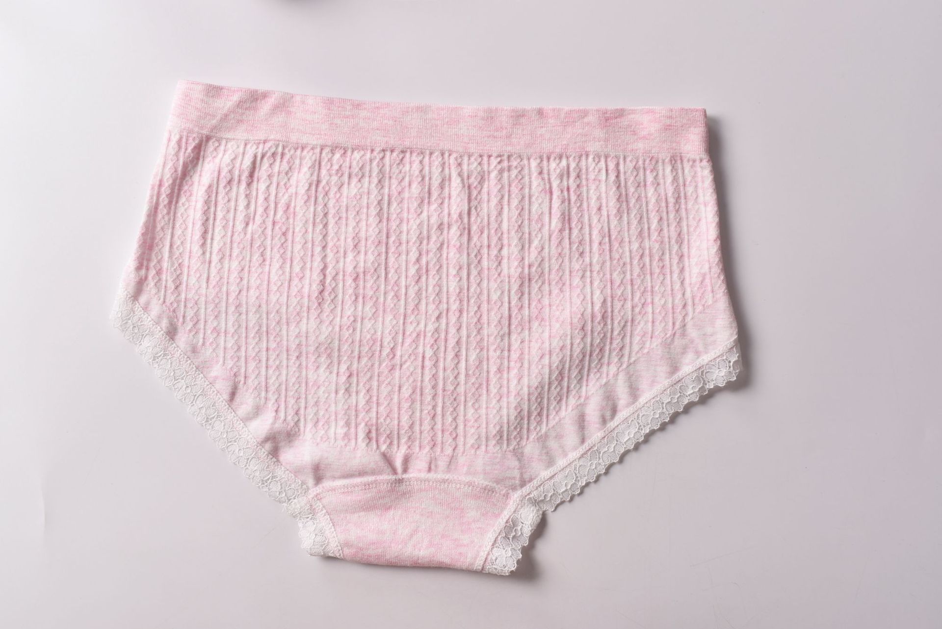 新款无缝女士棉内裤大码蕾丝边贴身透气中腰提臀收腹裤女薄款194